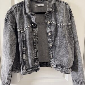 Zara Women's Cropped Black Denim Studded Jacket